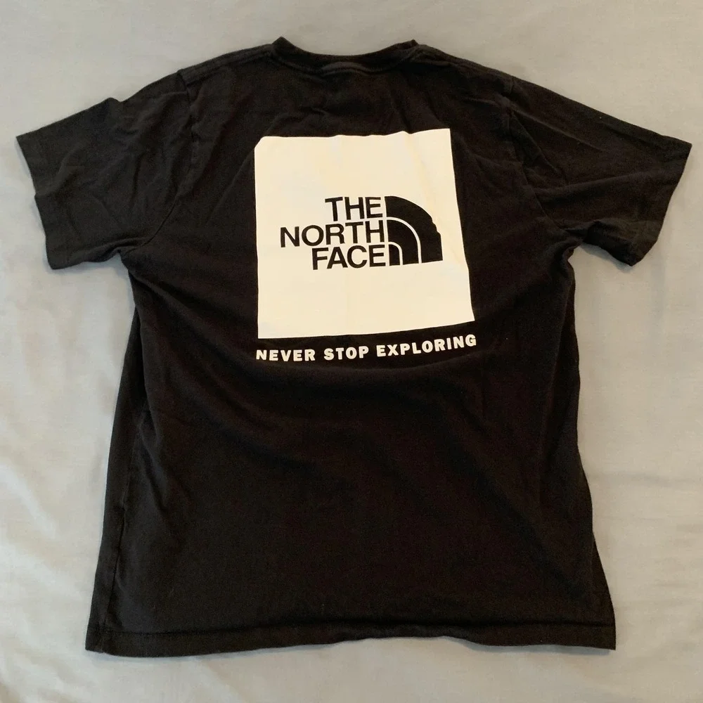 The North Face Shirt‎ Womens Medium Black Circular Design Never Stop Exploring - Picture 5 of 6